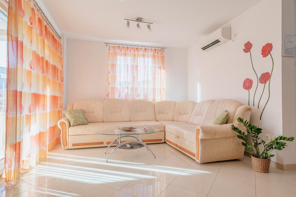 Apartments Mia Baska  Exterior photo